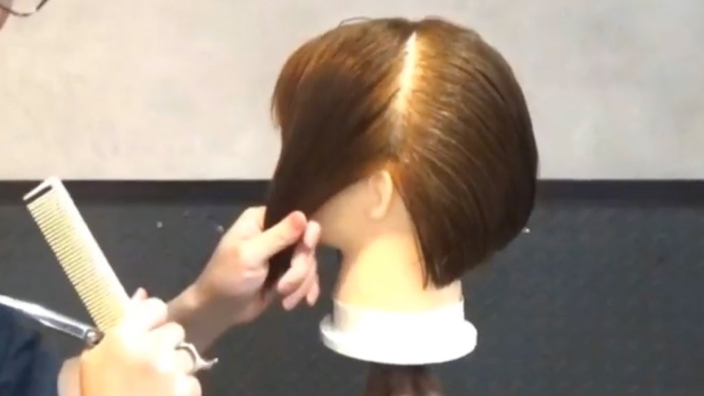 失敗しない女性ショートヘア 切り方 サイドからのカットがコツ 美容師動画 横浜 鶴ヶ峰 上手い 得意 美容室 ヘアサロン Enx