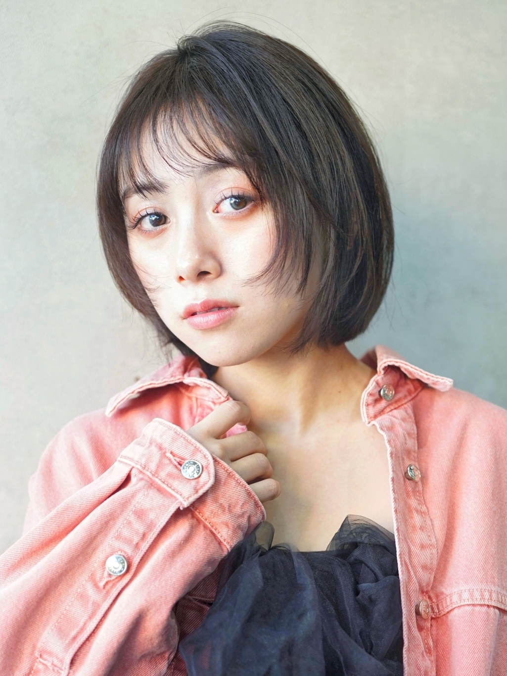 ぱつっとしたラインのボブ